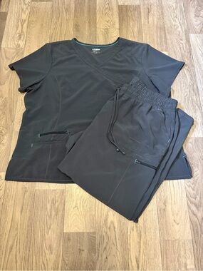 Scrubstar Gray Scrub Set